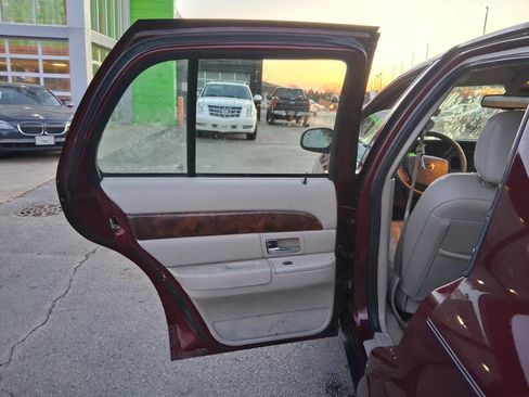 Used 2006 Mercury Grand Marquis LS image 9