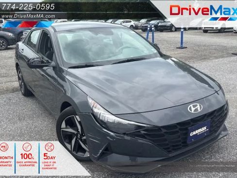 Used 2023 Hyundai Elantra SEL w/ Convenience Package FWD image 1