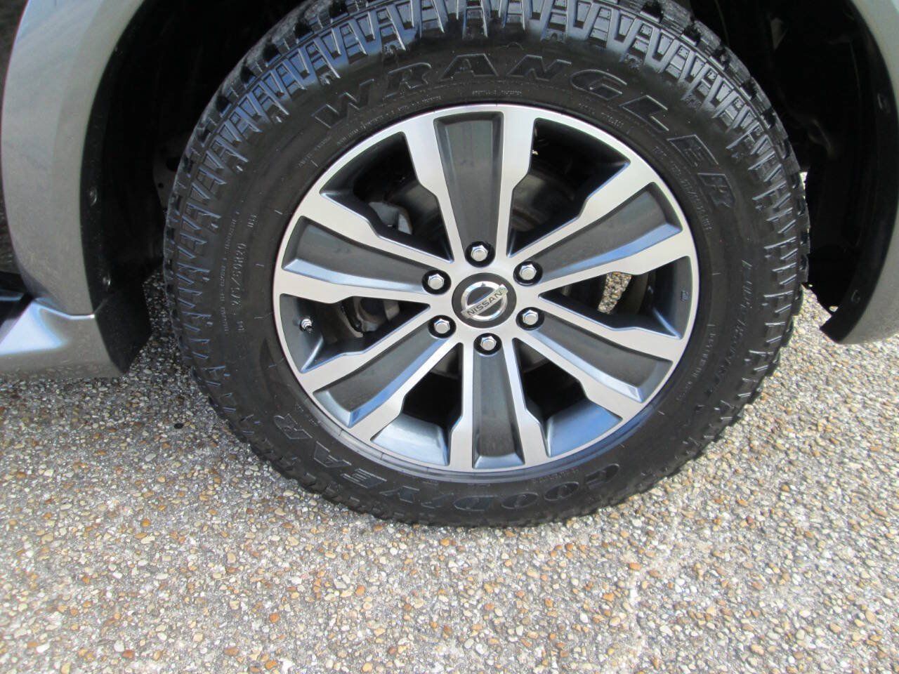 Used 2018 Nissan Armada SL w/ Moonroof Package AWD/4WD image 52