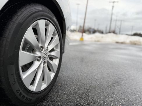 Used 2015 Honda Accord EX-L image 11