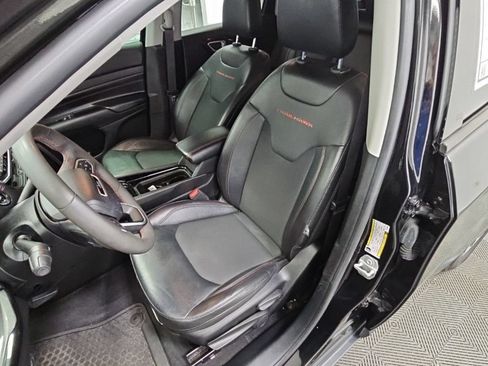 Used 2022 Jeep Compass Trailhawk AWD/4WD image 31