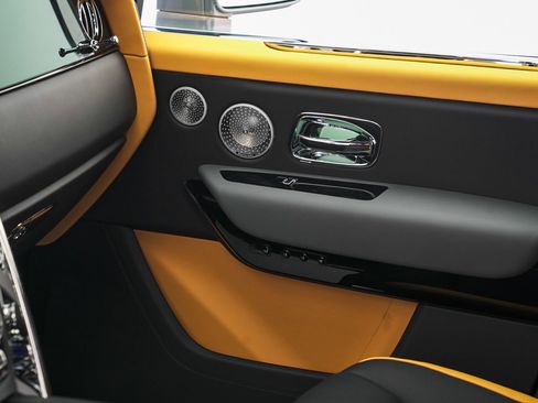 New 2026 Rolls-Royce Cullinan image 18