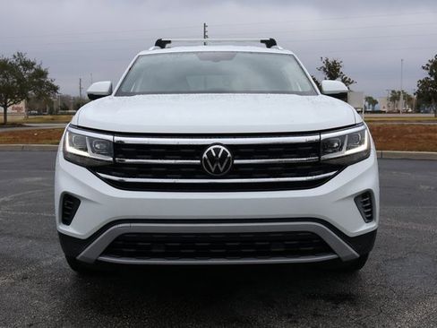 Certified 2023 Volkswagen Atlas Cross Sport SE image 2