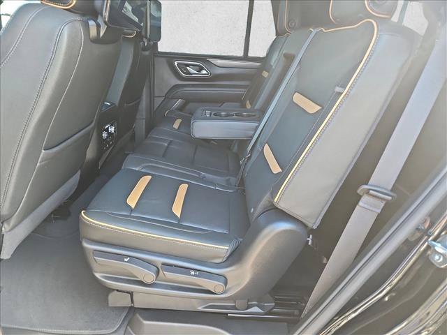 Used 2024 GMC Yukon AT4 w/ Technology Package AWD/4WD image 20
