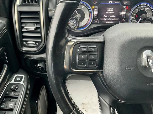 Used 2020 RAM 3500 Limited image 31