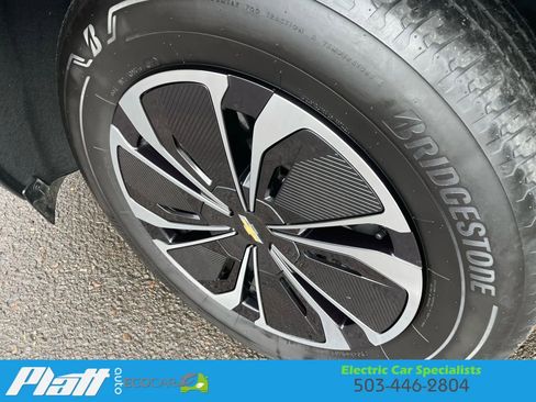 Used 2024 Chevrolet Blazer EV LT image 18