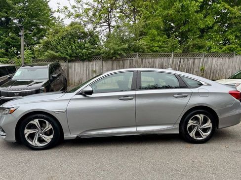 Used 2018 Honda Accord EX-L image 4