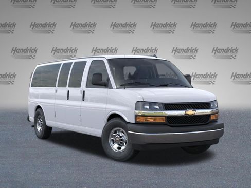 New 2026 Chevrolet Express 3500 LT w/ LT Preferred Equipment Group RWD image 2