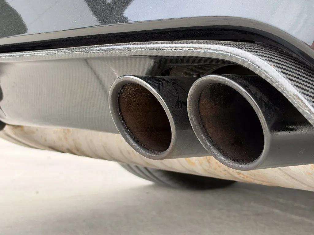 Used 2018 BMW M3 RWD image 31