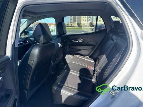 Used 2020 GMC Terrain SLT w/ Preferred Package FWD image 10