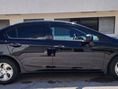 Used 2015 Honda Civic LX image 4