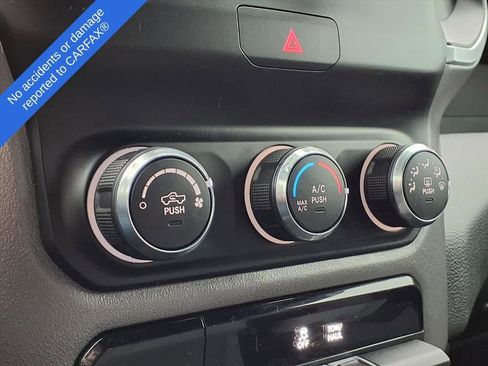 Used 2021 RAM 1500 Big Horn image 29