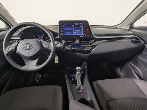 Used 2021 Toyota C-HR LE image 14