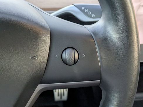 Used 2018 Tesla Model 3 Long Range image 28