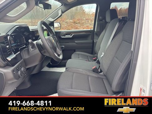 New 2025 Chevrolet Silverado 1500 LT image 3