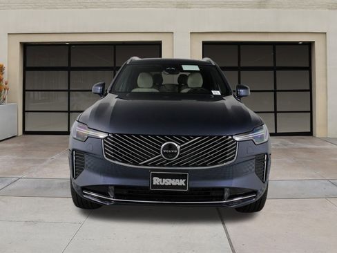 New 2026 Volvo XC90 B5 Plus image 2