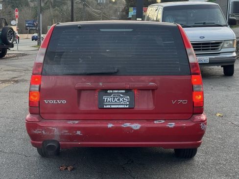 Used 1998 Volvo V70 image 4