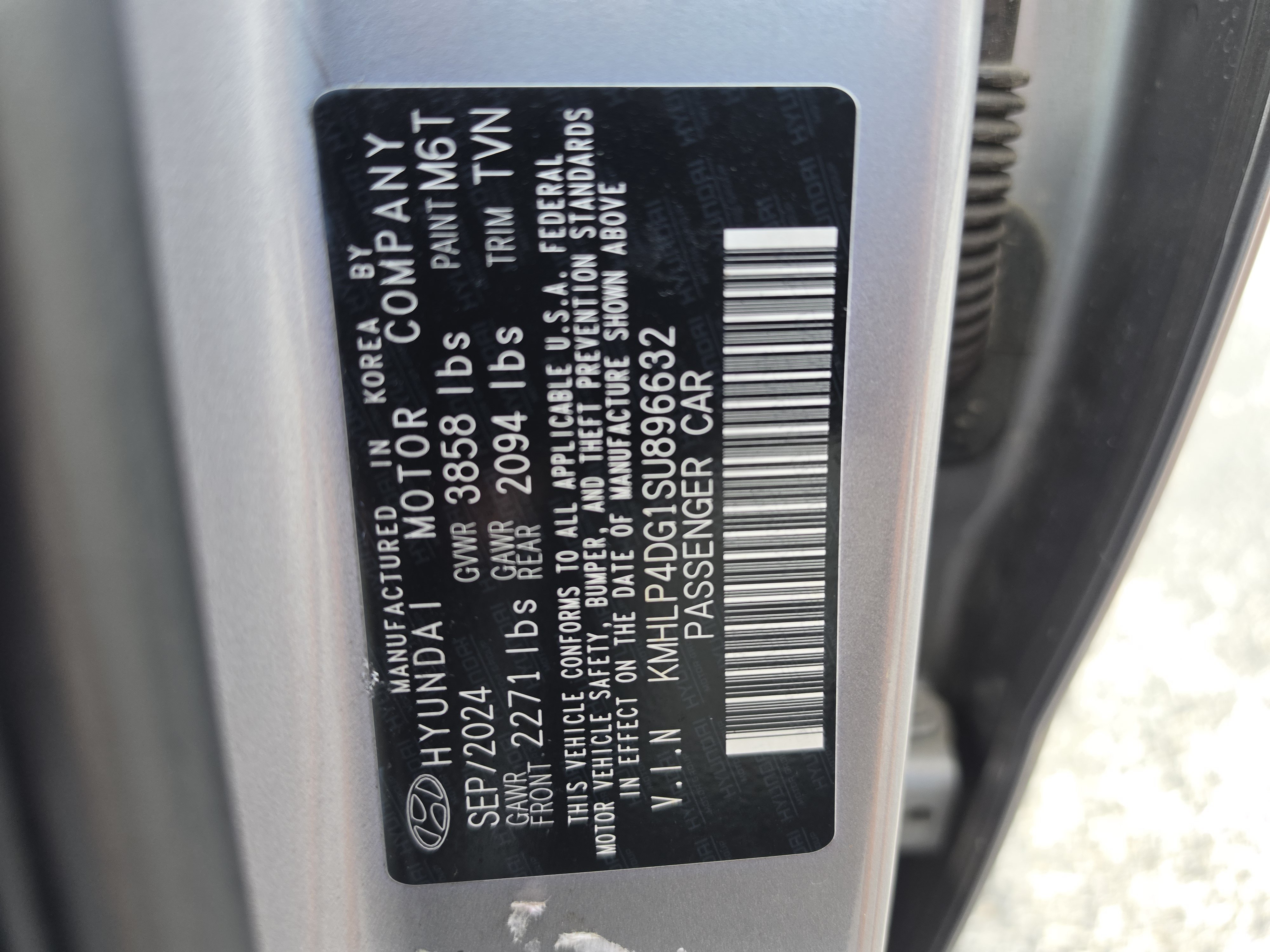 Used 2025 Hyundai Elantra Limited FWD image 42