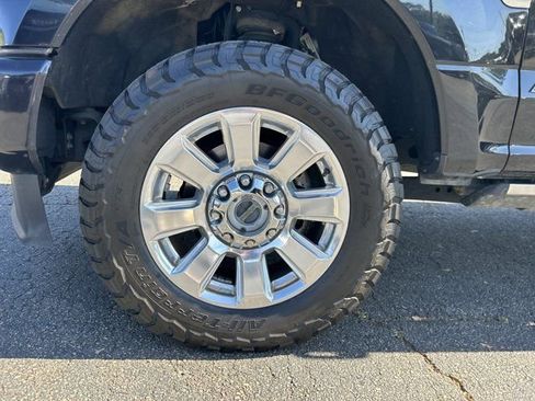 Used 2021 Ford F350 Platinum image 13