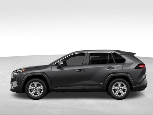New 2025 Toyota RAV4 XLE image 4