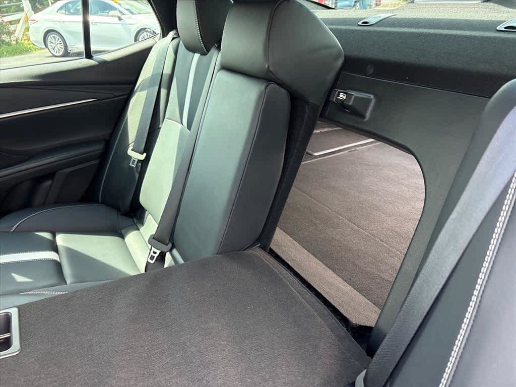 Used 2025 Toyota Camry SE w/ Multimedia Upgrade Package FWD image 8