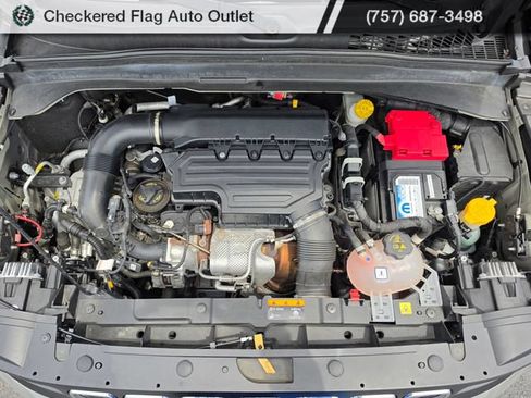 Used 2021 Jeep Renegade Latitude w/ Luxury Group I FWD image 15