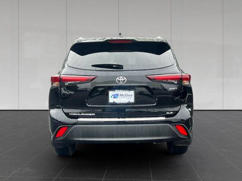 Used 2026 Toyota Highlander XLE w/ Protection Package #3 (TMS) AWD/4WD image 4