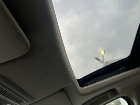 Used 2019 Honda HR-V EX image 5