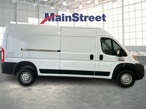 Used 2021 RAM ProMaster 2500 FWD image 6