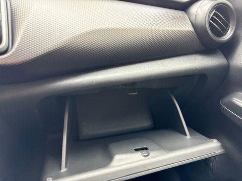 Used 2020 Nissan Kicks S FWD image 32