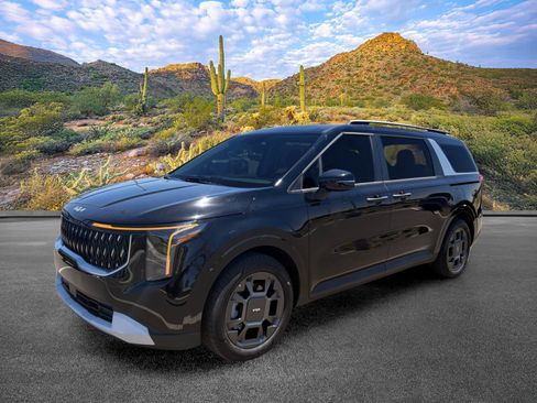 Certified 2025 Kia Carnival EX FWD image 9