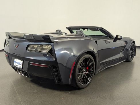 Used 2015 Chevrolet Corvette Z06 image 11