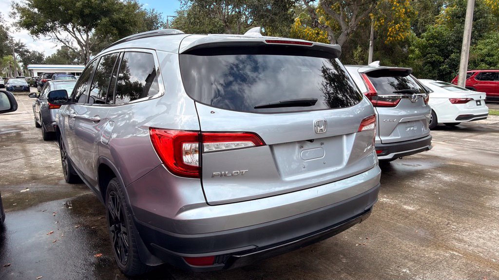 Used 2022 Honda Pilot Special Edition image 4