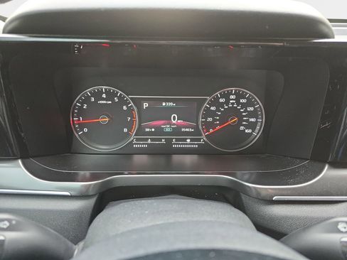 Used 2023 Kia Sorento LX image 13