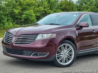 Used 2018 Lincoln MKT AWD video 2