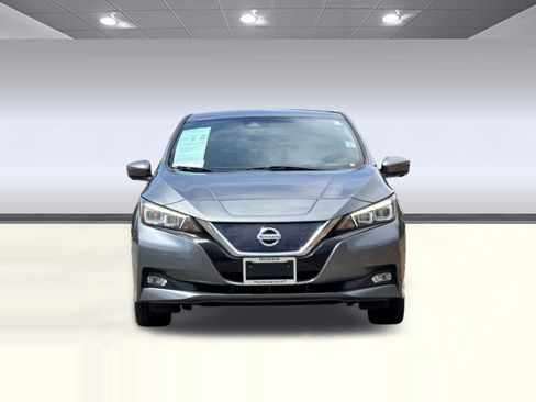 Used 2018 Nissan Leaf SL w/ SL Technology Package FWD image 5