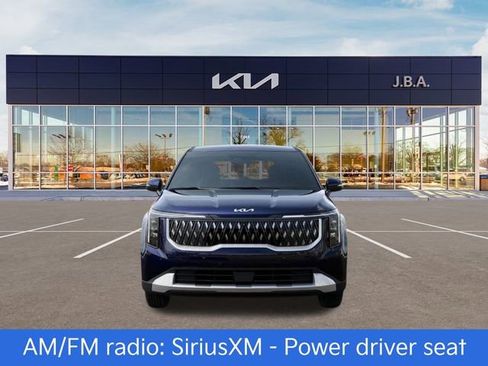 New 2026 Kia Carnival image 2