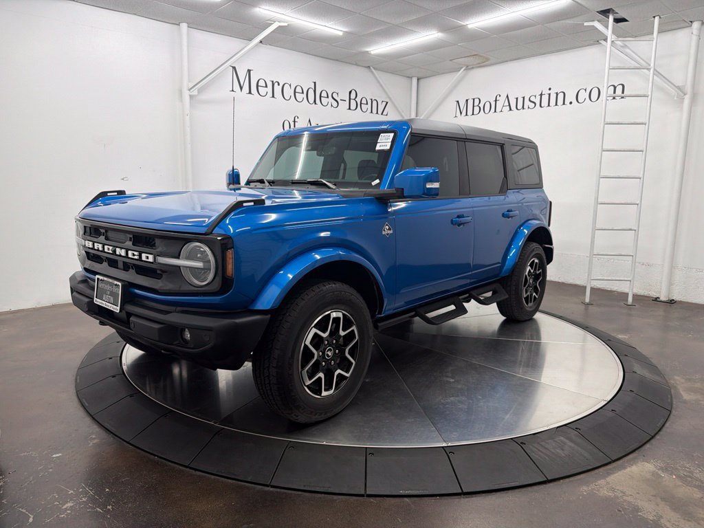 Used 2024 Ford Bronco Outer Banks AWD/4WD image 3