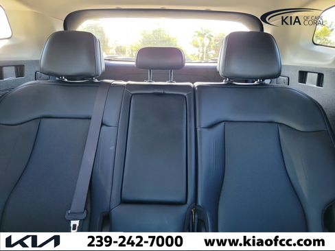 Certified 2023 Kia Sportage EX FWD image 9