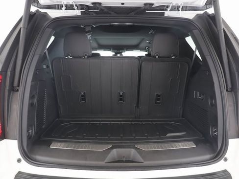 Used 2023 GMC Yukon AT4 image 33