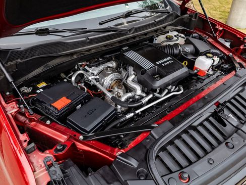 Used 2024 Chevrolet Silverado 1500 LT Trail Boss w/ LT Trail Boss Premium Package image 39