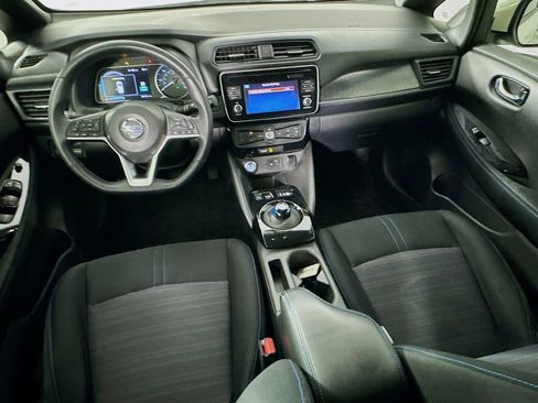 Used 2019 Nissan Leaf SV image 26