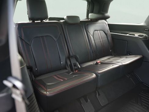 Certified 2021 Ford Expedition Limited AWD/4WD image 16