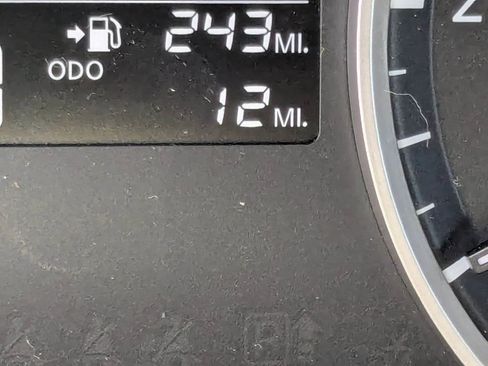 New 2025 Nissan Kicks Play S FWD image 19