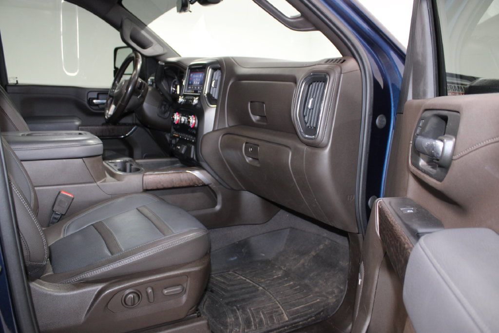 Used 2022 GMC Sierra 2500 Denali w/ Denali Ultimate Package AWD/4WD image 19