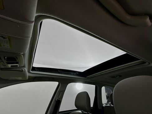 Used 2016 Subaru Forester 2.5i Limited w/ Popular Package #2 image 26