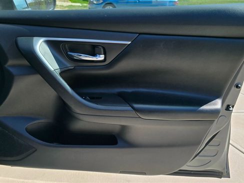Used 2016 Nissan Altima 2.5 S w/ Power Driver Seat Package image 17