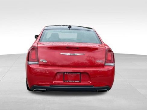 Used 2016 Chrysler 300 S w/ 300S Premium Group AWD/4WD image 7