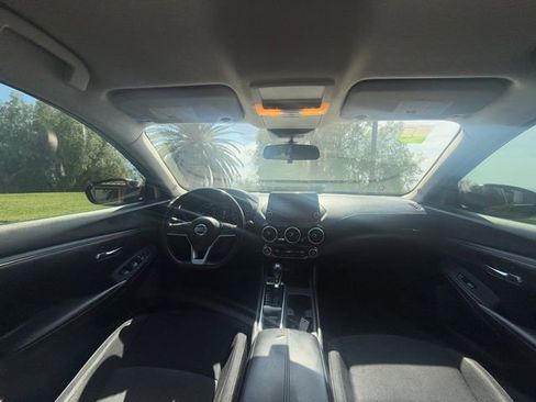 Used 2020 Nissan Sentra SV image 15