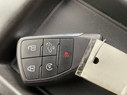 Used 2023 GMC Sierra 1500 SLE AWD/4WD image 29